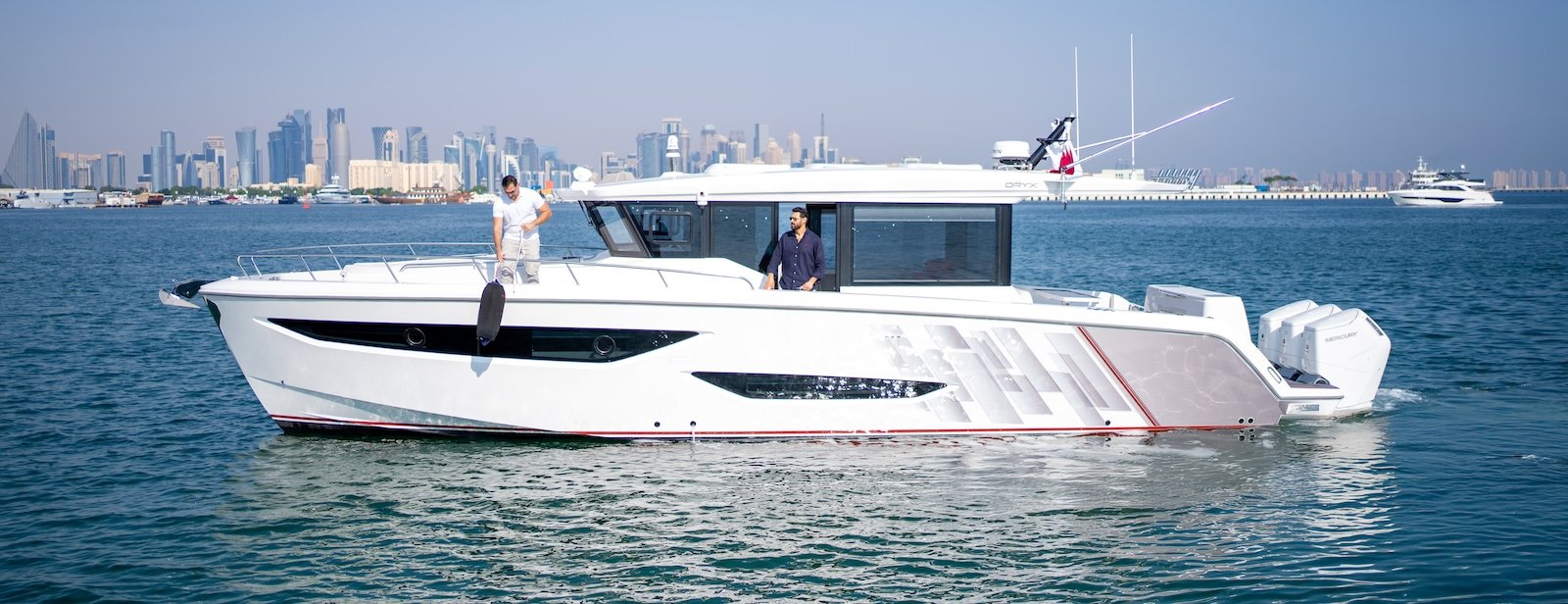 Side view of Oryx 47 LX