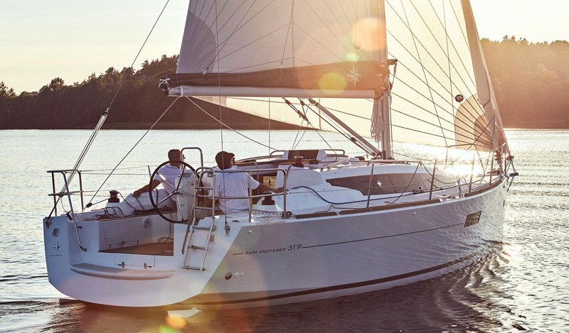 jeanneau-sun-odyssey-319 running jeanneau-sun-odyssey-319 running