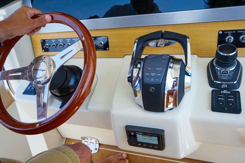 Chris Craft Catalina 30, appareils électroniques Chris Craft Catalina 30, appareils électroniques