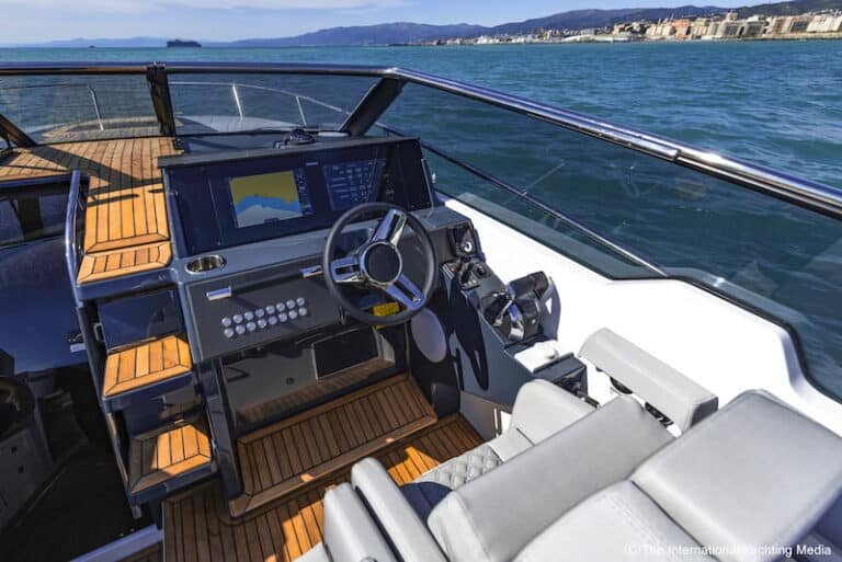 Console de pilotage Flipper 900 DC Console de pilotage Flipper 900 DC
