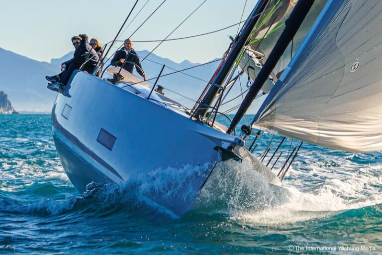 Crucero ICE Yachts 54 Crucero ICE Yachts 54