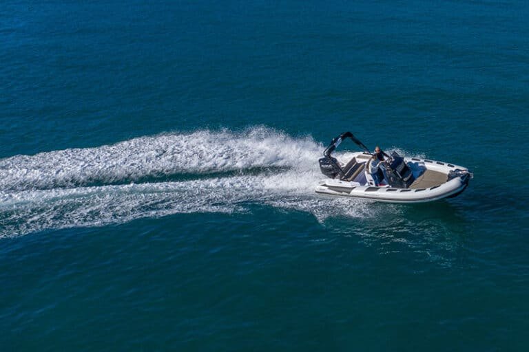 ranieri-cayman-23-sport-turning ranieri-cayman-23-sport-turning