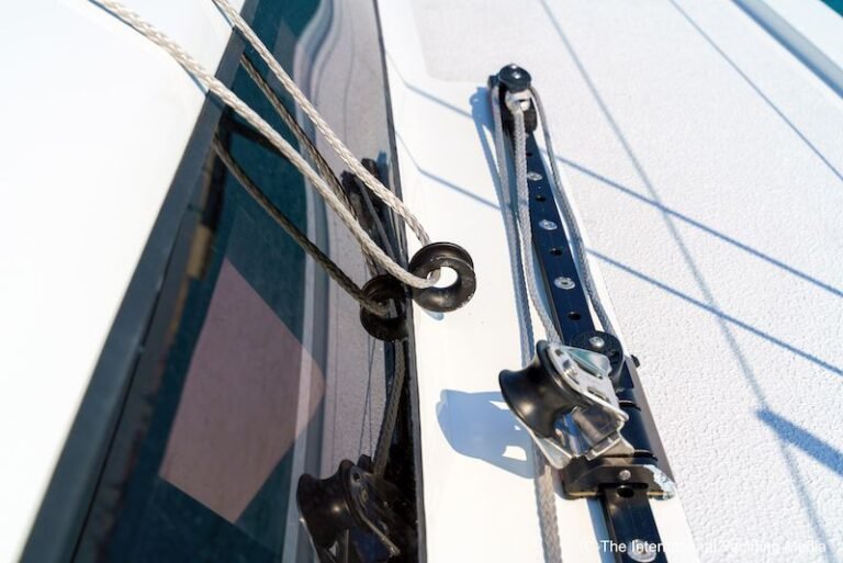 mainsail traveler mainsail traveler